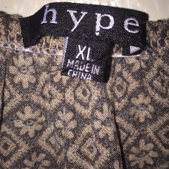 Cute 👚 blouse - Picture 4 of 4